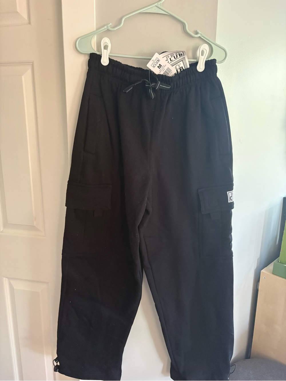 Black Men’s Cargo Sweatpants - Pro Club